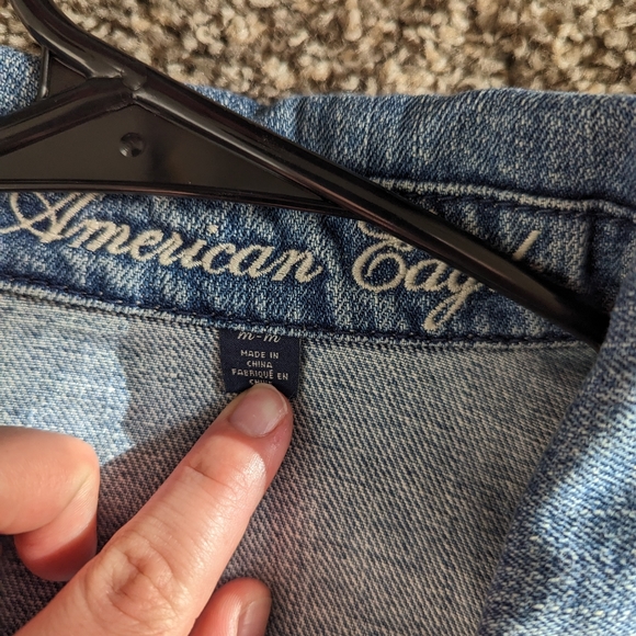 American Eagle Jean Jacket - Picture 2 of 2